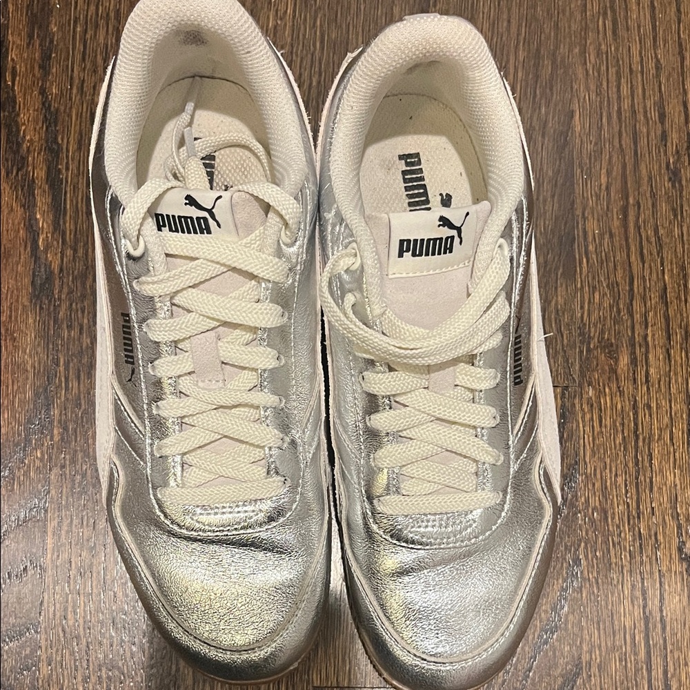 Puma Bella Donna Women's Silver and white Sneakers, size 8 - Picture 2 of 7